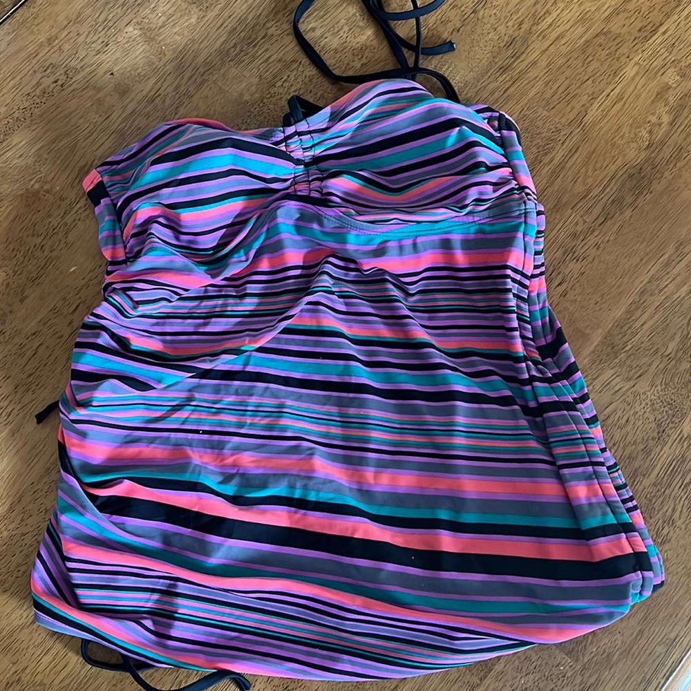 Maternity swim suit top